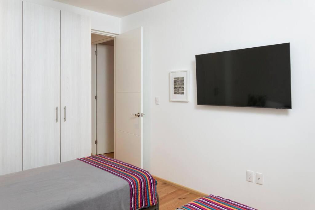 Charming Aparment In The Vibrant Condesa * Mexico City